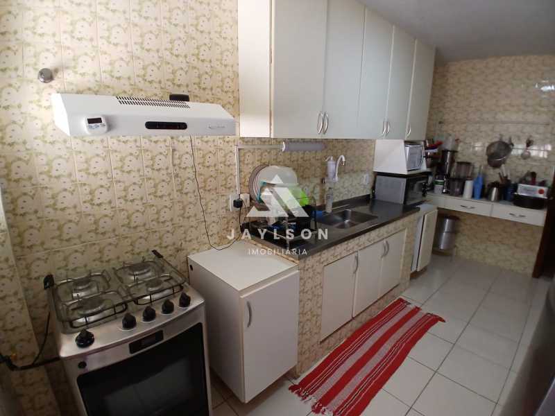 Apartamento à venda com 2 quartos, 75m² - Foto 15