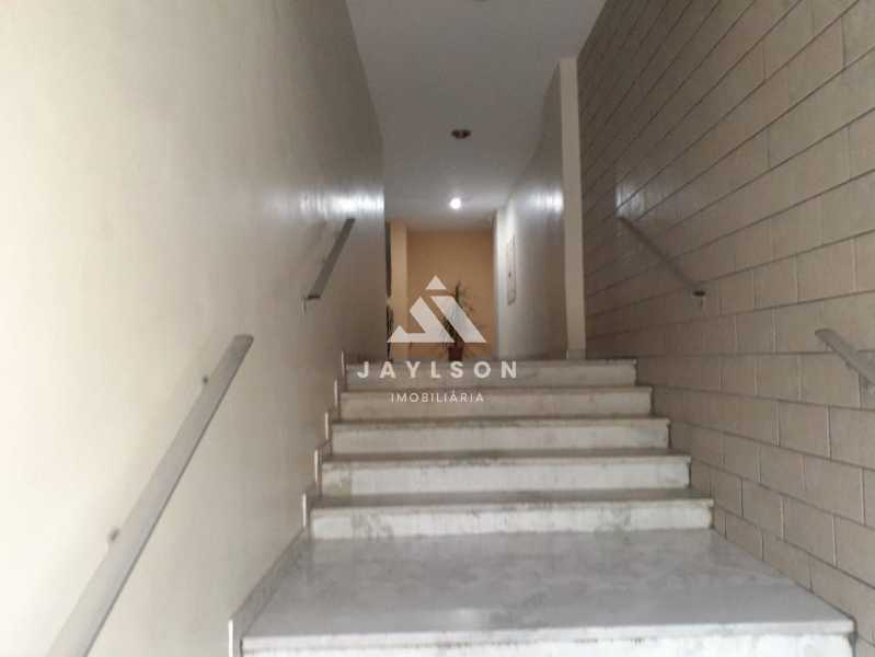 Cobertura à venda com 2 quartos, 100m² - Foto 26