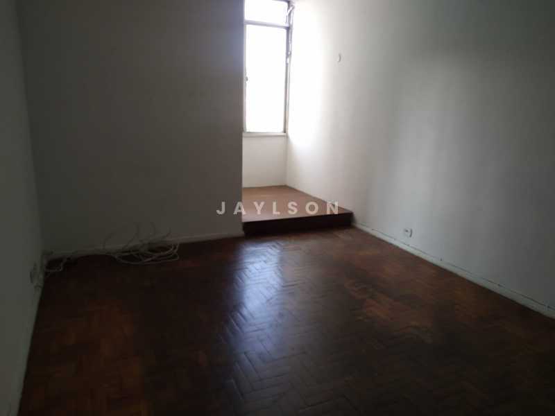 Apartamento à venda com 2 quartos, 72m² - Foto 6