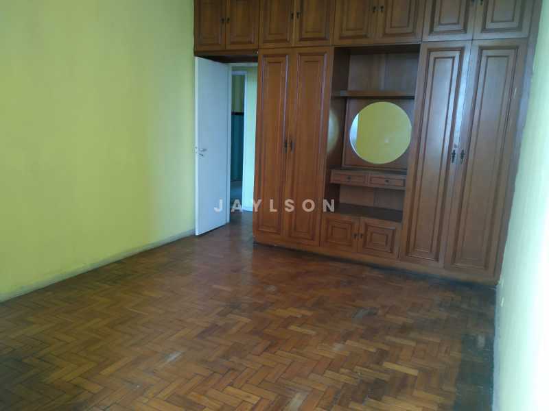 Apartamento à venda com 2 quartos, 72m² - Foto 11