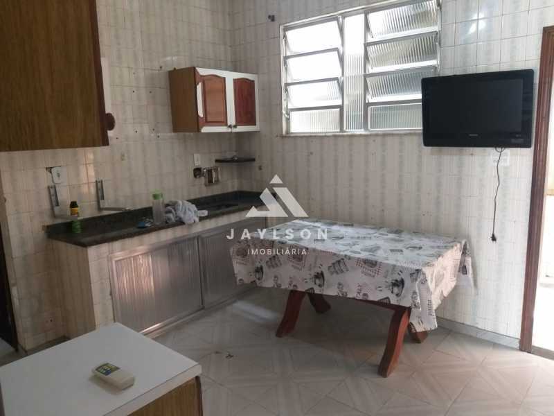 Casa à venda com 2 quartos, 97m² - Foto 14