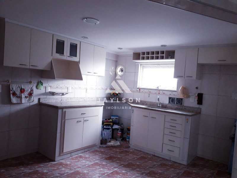 Apartamento à venda com 3 quartos, 170m² - Foto 12