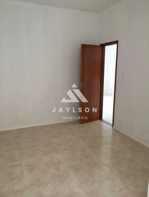 Apartamento à venda com 2 quartos, 73m² - Foto 4