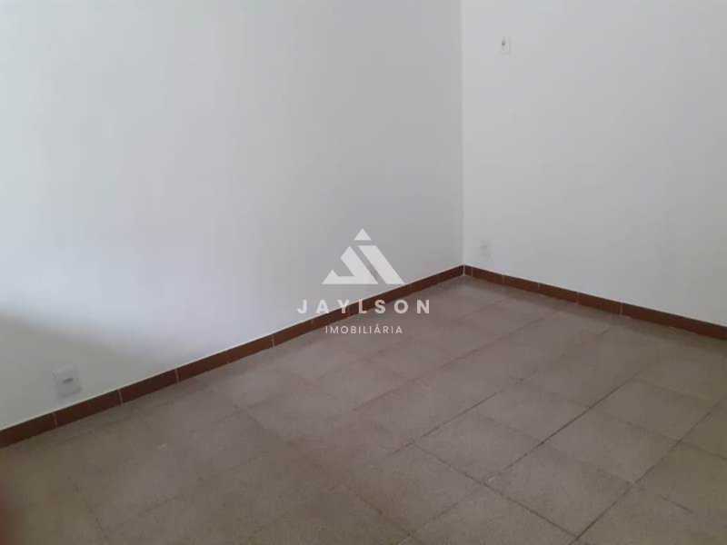 Apartamento à venda com 2 quartos, 198m² - Foto 8