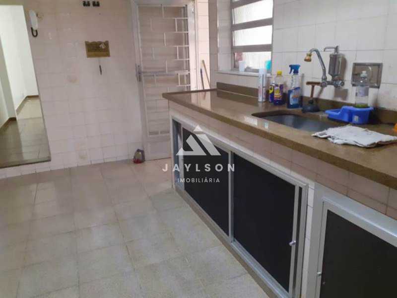 Apartamento à venda com 2 quartos, 198m² - Foto 9