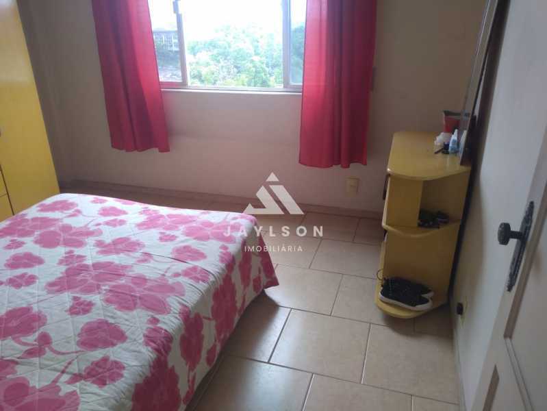 Apartamento à venda com 2 quartos, 74m² - Foto 11