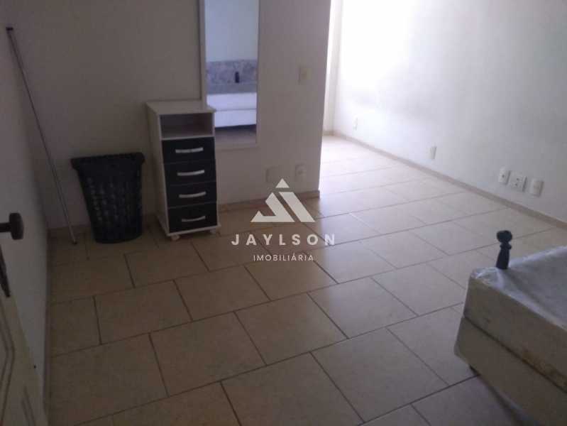 Apartamento à venda com 2 quartos, 74m² - Foto 8