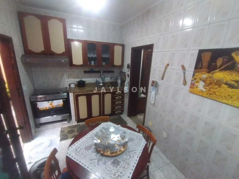 Casa à venda com 3 quartos, 360m² - Foto 21