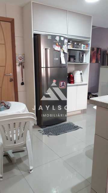 Apartamento à venda com 3 quartos, 86m² - Foto 11