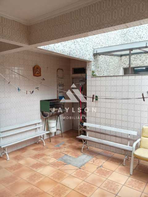 Apartamento à venda com 3 quartos, 203m² - Foto 22