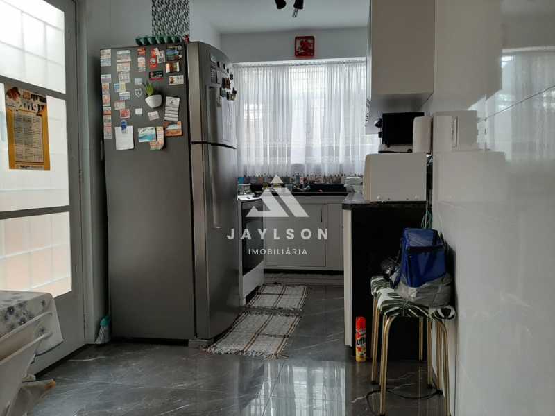 Apartamento à venda com 2 quartos, 115m² - Foto 26