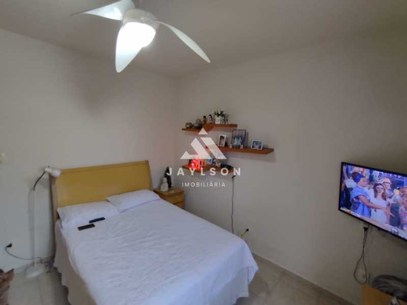 Apartamento à venda com 2 quartos, 55m² - Foto 11