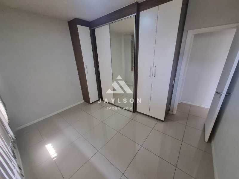 Apartamento à venda com 3 quartos, 86m² - Foto 16