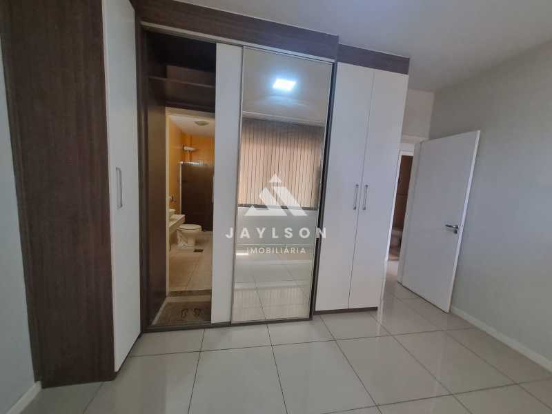 Apartamento à venda com 3 quartos, 86m² - Foto 17