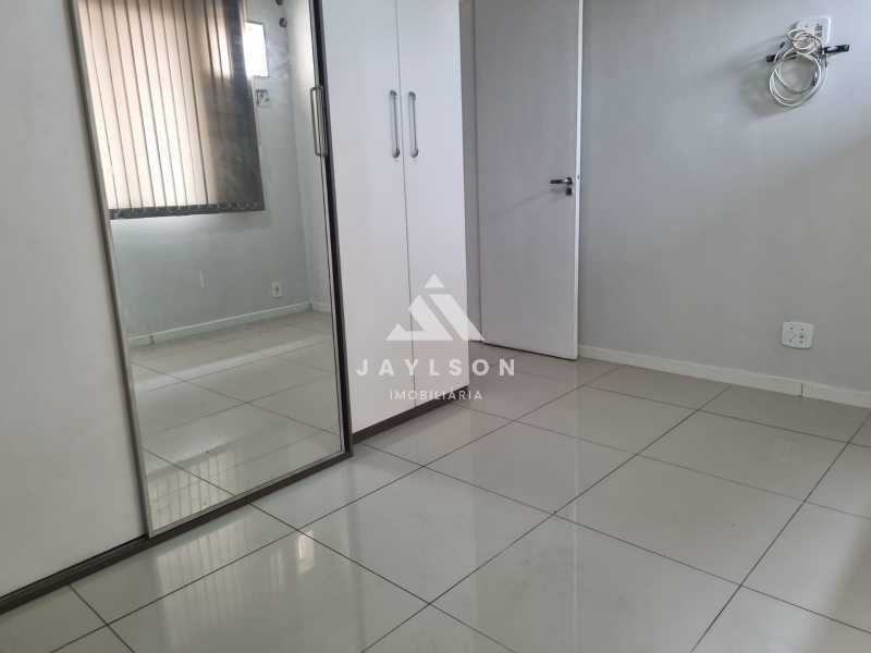 Apartamento à venda com 3 quartos, 86m² - Foto 19