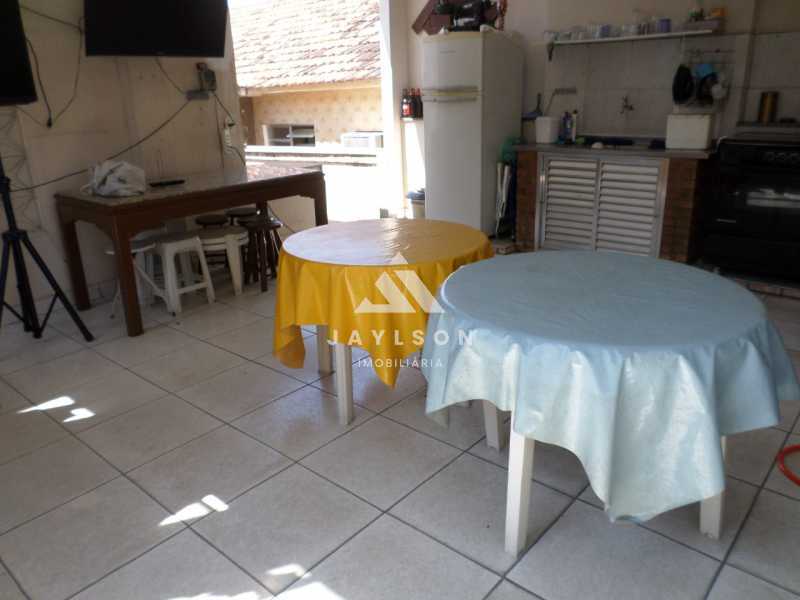 Apartamento à venda com 3 quartos, 80m² - Foto 17