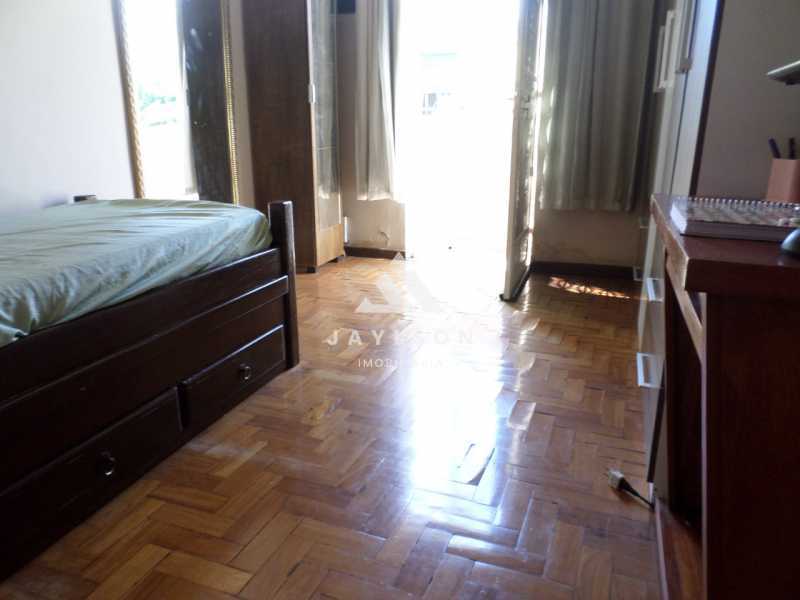 Apartamento à venda com 3 quartos, 80m² - Foto 5