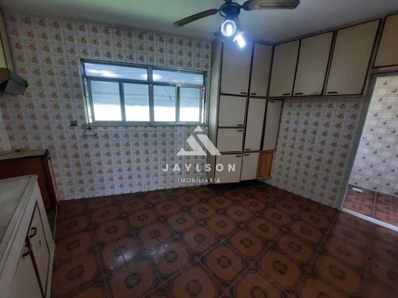 Apartamento à venda com 3 quartos, 148m² - Foto 15