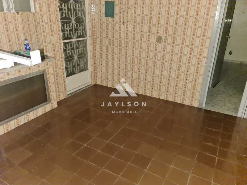 Apartamento à venda com 2 quartos, 59m² - Foto 13