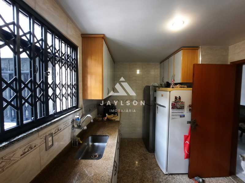 Apartamento à venda com 3 quartos, 99m² - Foto 21