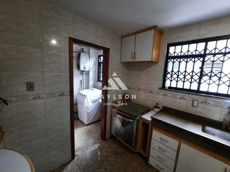 Apartamento à venda com 3 quartos, 99m² - Foto 22