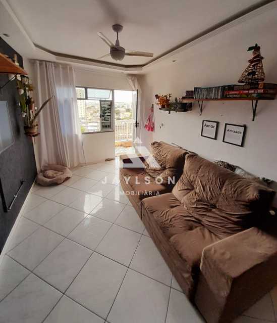 Apartamento à venda com 2 quartos, 82m² - Foto 2