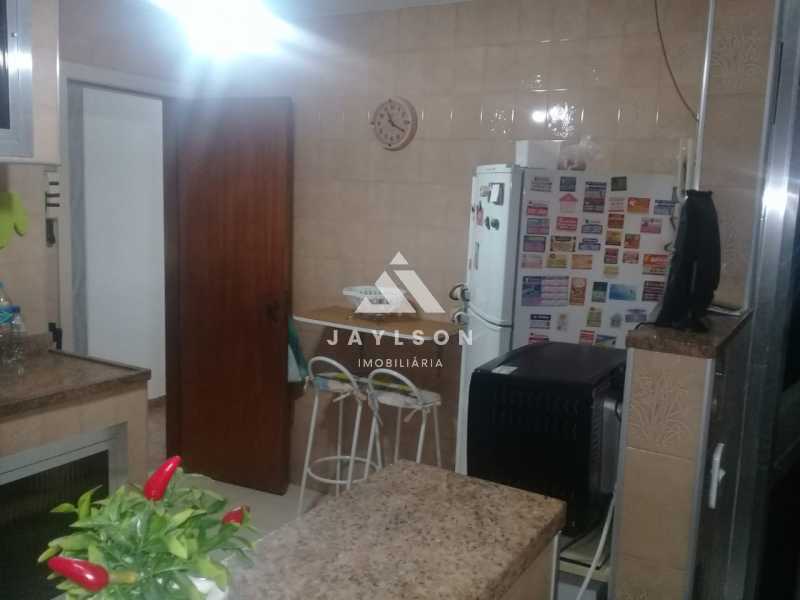 Apartamento à venda com 3 quartos, 100m² - Foto 13