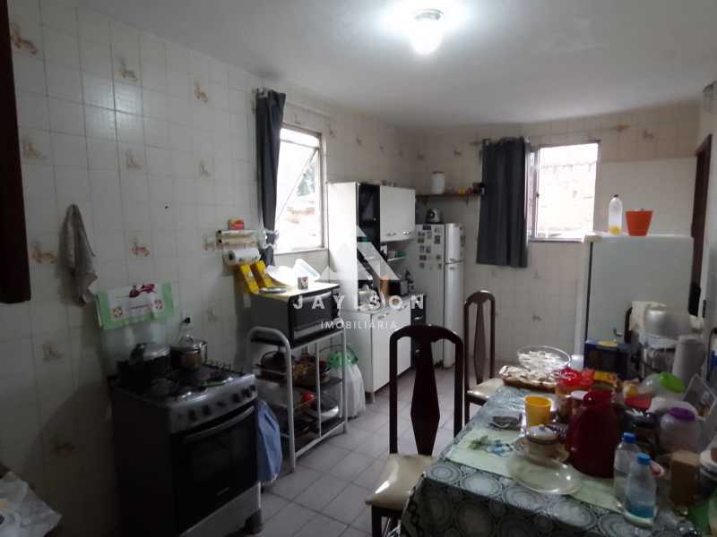 Apartamento à venda com 3 quartos, 185m² - Foto 6