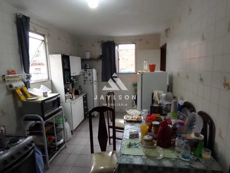 Apartamento à venda com 3 quartos, 185m² - Foto 8