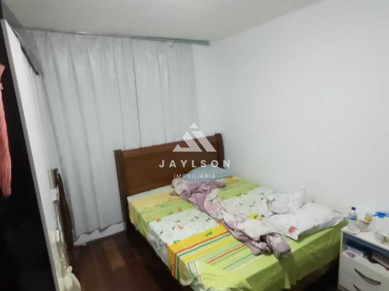 Apartamento à venda com 3 quartos, 185m² - Foto 10