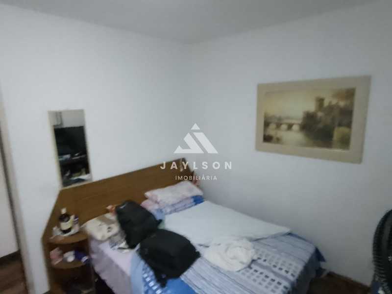 Apartamento à venda com 3 quartos, 185m² - Foto 15