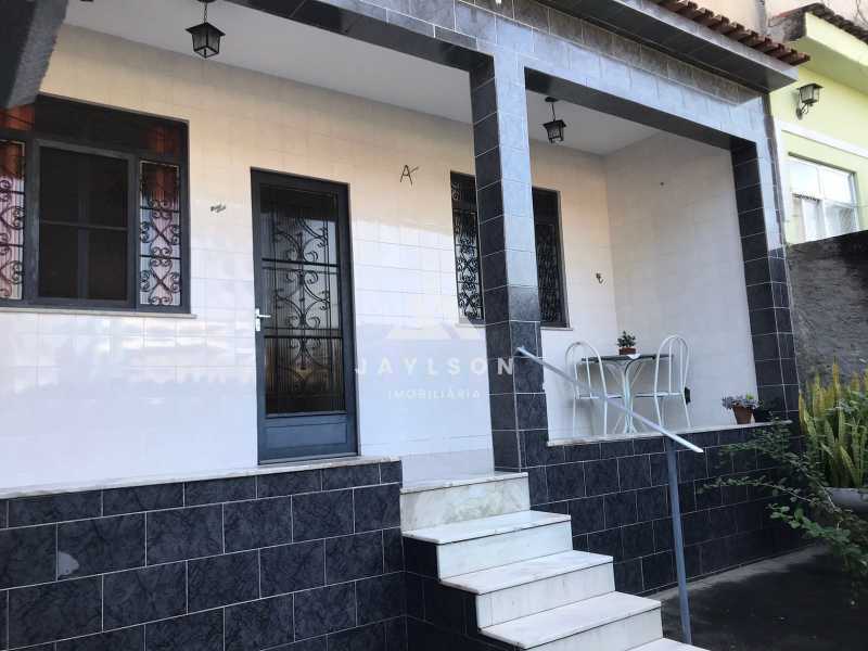 Casa à venda com 2 quartos, 160m² - Foto 2