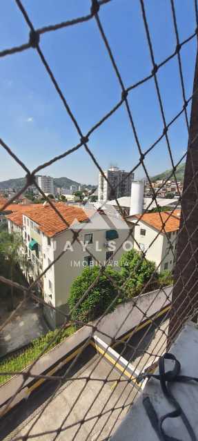 Apartamento à venda com 2 quartos, 78m² - Foto 5