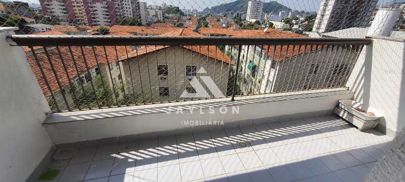 Apartamento à venda com 2 quartos, 78m² - Foto 13