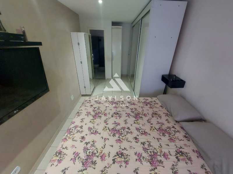 Apartamento à venda com 2 quartos, 74m² - Foto 9