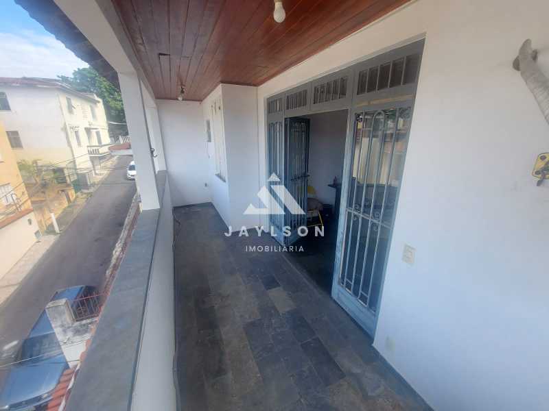 Casa de Vila à venda com 3 quartos, 186m² - Foto 17