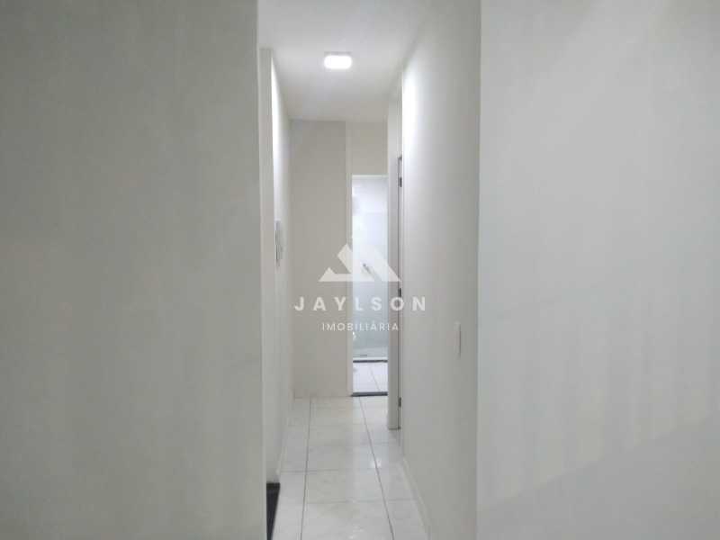 Apartamento à venda com 2 quartos, 45m² - Foto 15