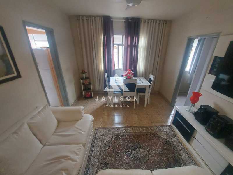 Apartamento à venda com 3 quartos, 98m² - Foto 2