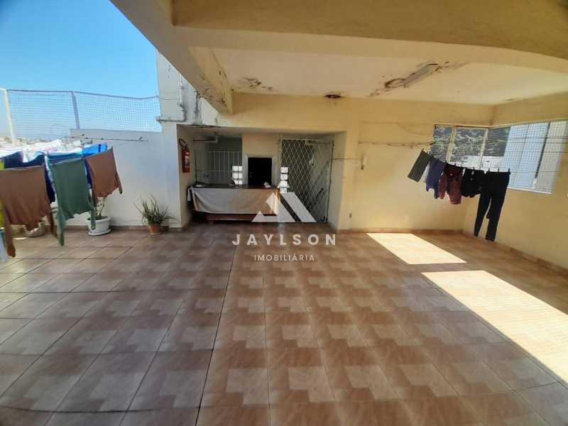 Apartamento à venda com 2 quartos, 63m² - Foto 19