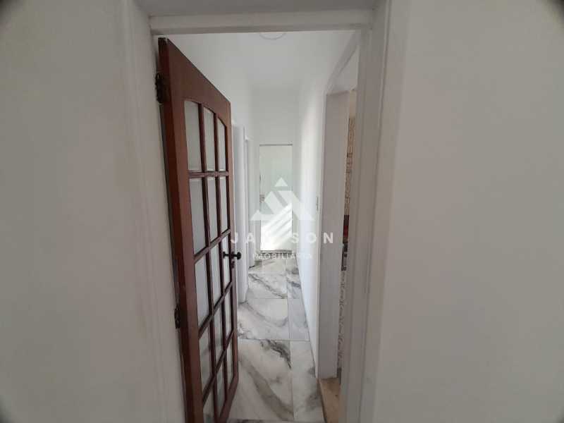 Apartamento à venda com 2 quartos, 63m² - Foto 20