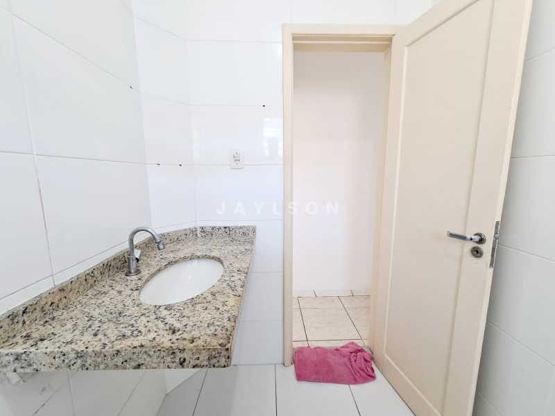 Apartamento à venda com 2 quartos, 67m² - Foto 19