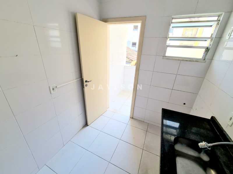 Apartamento à venda com 2 quartos, 67m² - Foto 13