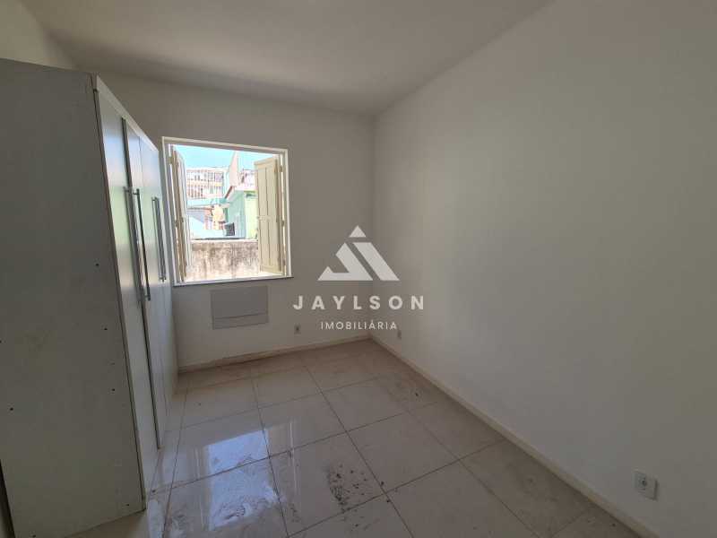 Apartamento à venda com 2 quartos, 71m² - Foto 9