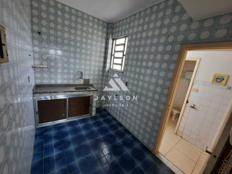 Apartamento à venda com 2 quartos, 61m² - Foto 17