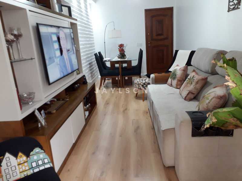 Apartamento à venda com 2 quartos, 78m² - Foto 1