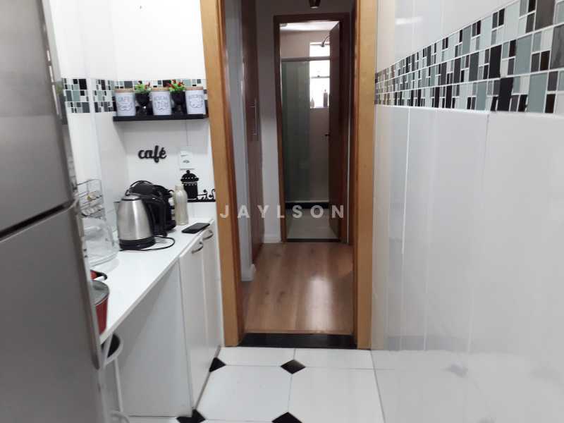 Apartamento à venda com 2 quartos, 78m² - Foto 17