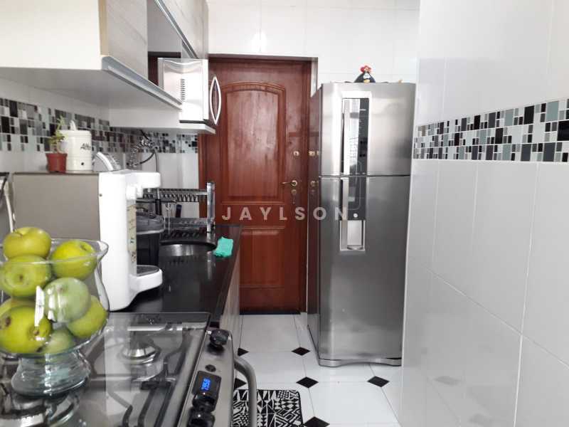 Apartamento à venda com 2 quartos, 78m² - Foto 18