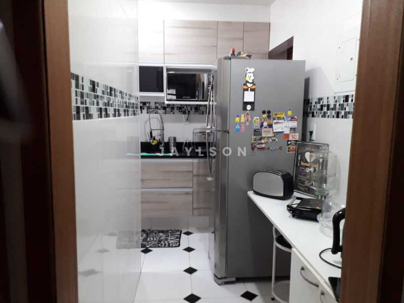 Apartamento à venda com 2 quartos, 78m² - Foto 11