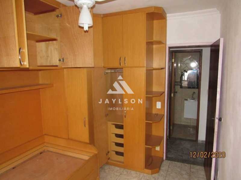 Apartamento à venda com 2 quartos, 68m² - Foto 12