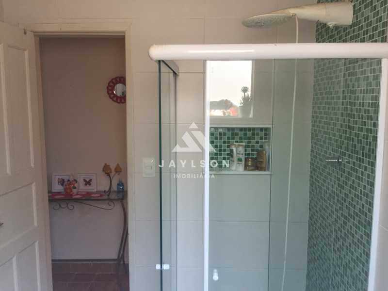 Casa à venda com 2 quartos, 70m² - Foto 15